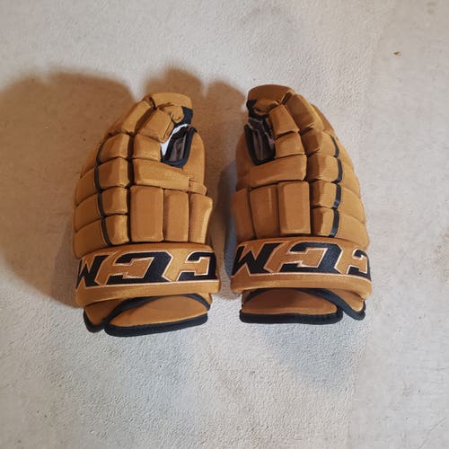 Retro tan CCM HG4PC Gloves 15" (Used)