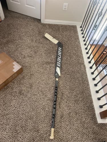 Senior Bauer Supreme 3S Pro Regular Goalie Stick 27" Paddle (Used)