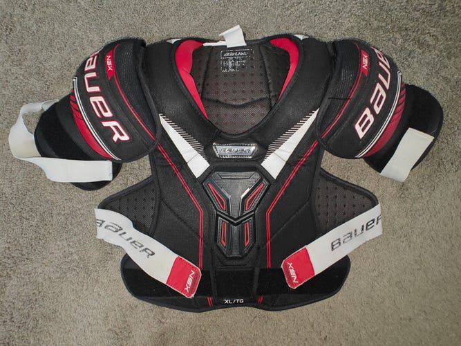 Large/Extra Large Senior Bauer NSX Shoulder Pads (Used)