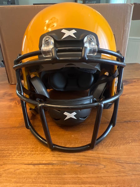 Medium Youth Xenith X2E+ Helmet (Used)