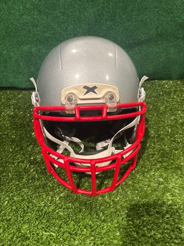 Youth Medium Xenith X2E+ Helmet (Used)