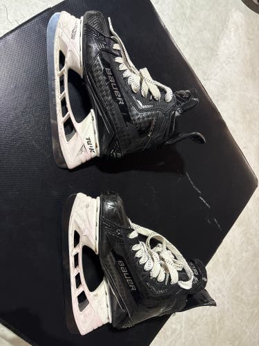Bauer Supreme Mach Hockey Skates 8 (Used)