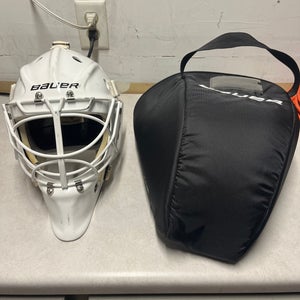 Senior 2023 Large Bauer Profile 960 Goalie Mask Pro Stock (Used)