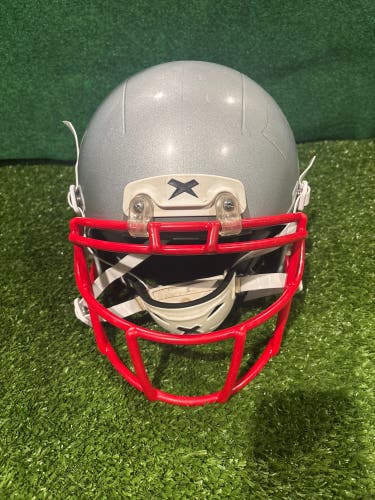 Youth Medium Xenith X2E+ Helmet (Used)