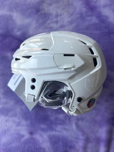 White Small Warrior Covert CF 100 Helmet (New)