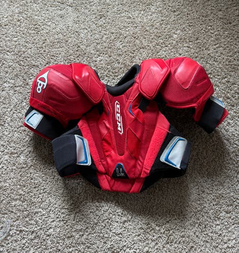 CCM Ovechkin Shoulder Pads