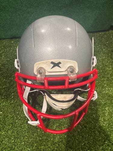 Youth Medium Xenith X2E+ Helmet (Used)