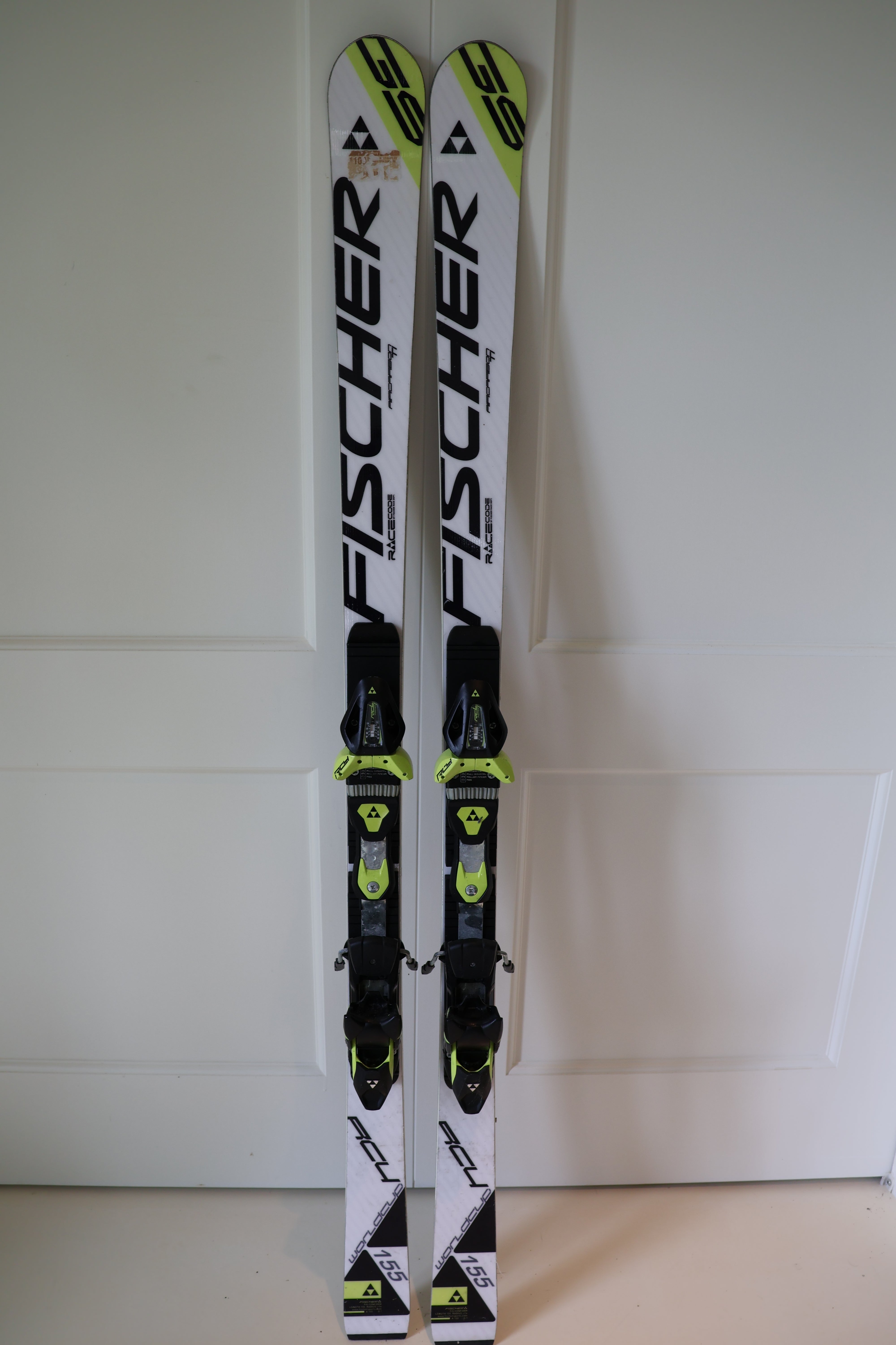 フィッシャー　GS 175cm Fischer 175 cm 21m radius Racing RC4 World Cup GS Skis With