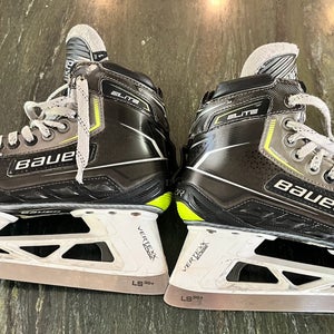 Bauer Elite Hockey Goalie Skates 6 (Used)