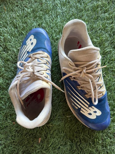Blue Men's Size M 10.5 (W 11.5) New Balance Turf baseball Cleats (Used)