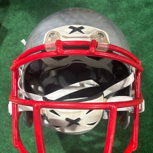 Youth Large Xenith X2E+ Helmet (Used)