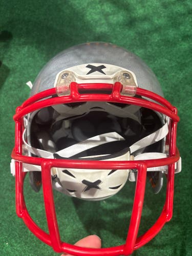 Youth Large Xenith X2E+ Helmet (Used)