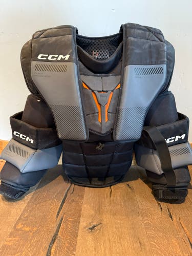 Medium CCM Pro Spec Goalie Chest Protector (Used)