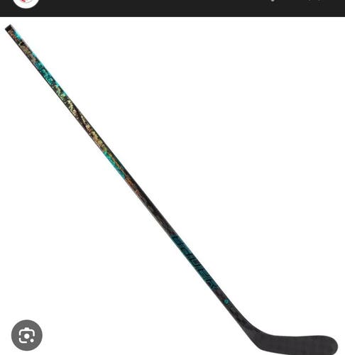Bauer Twitch Left 87 Flex P92 (New) bundle of 2 sticks