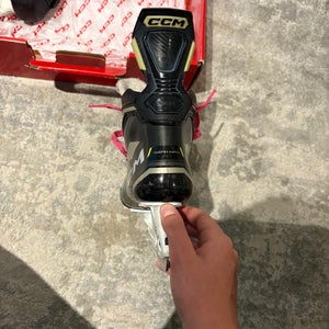 2023 CCM AS-580 Hockey Skates Regular Width (Used)