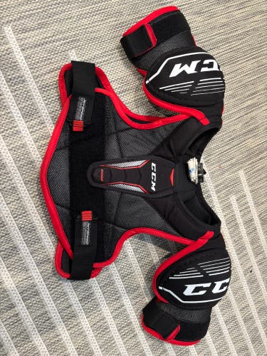 CCM JetSpeed Edge Shoulder Pads