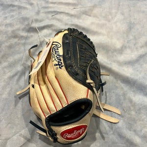 White Rawlings Player series RH Baseball Glove 9" (Used)