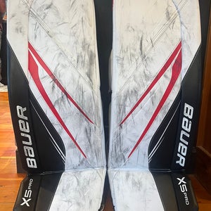 Medium Bauer Vapor X5 Pro Goalie Leg Pads (Used)