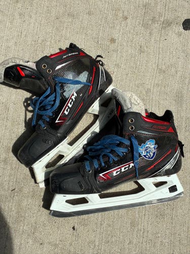 Senior CCM Jetspeed FT2 Hockey Goalie Skates Extra Wide Width 9.5 (Used)