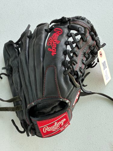Black Rawlings Gamer Series RH Baseball Glove 11.5" (Used)