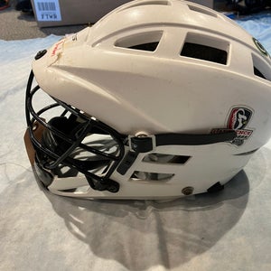 White Youth Cascade CS Youth Helmet (Used)