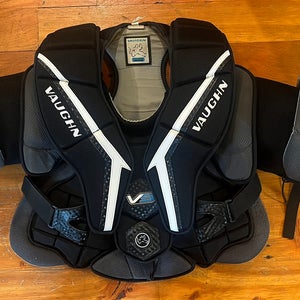 Medium Vaughn Goalie Chest Protector (Used)