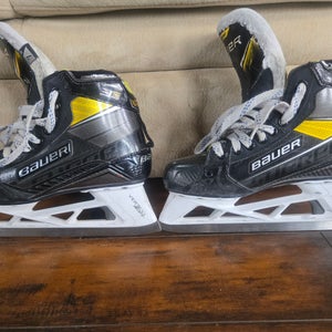 Bauer Supreme 3S pro Hockey Goalie Skates Regular Width 7 (Used)