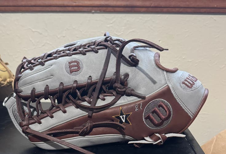 Wilson LH Baseball Glove 12.75" (New)