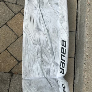 33" 2023 Bauer GSX (2023 Model) Goalie Leg Pads (Used)