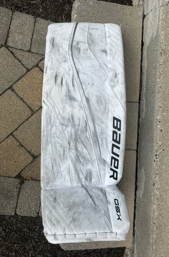 33" 2023 Bauer GSX (2023 Model) Goalie Leg Pads (Used)