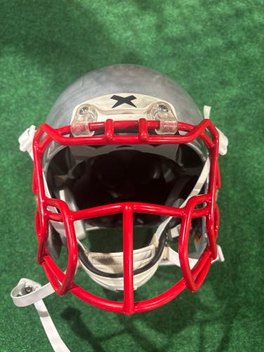 Youth Small Xenith X2E+ Helmet (Used)