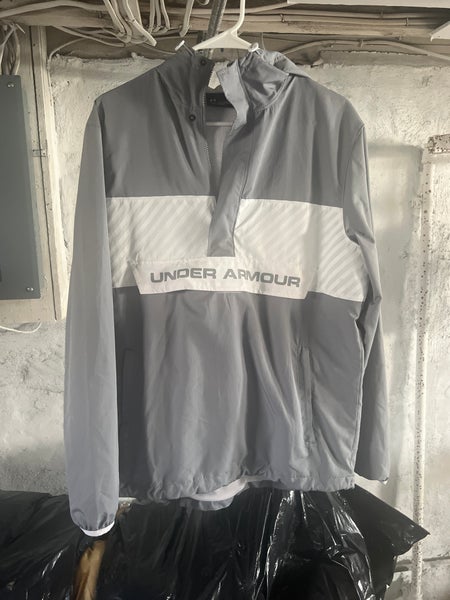 Under Armour Windbreaker