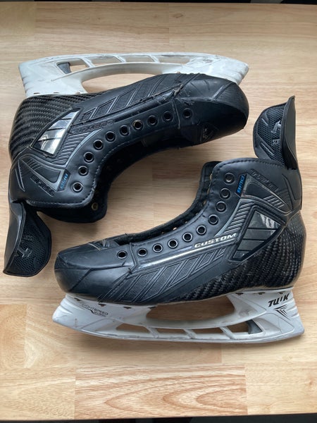 True Pro Custom Hockey Skates Regular Width 9.5