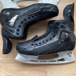 True Pro Custom Hockey Skates Pro Stock 9.5 Tuuks