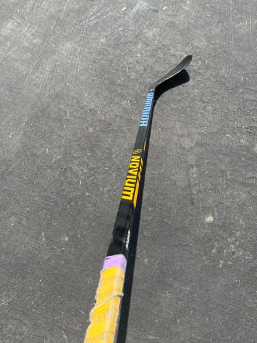 Pittsburgh Penguins Noel Acciari game used Warrior Novium Pro