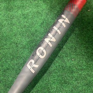 Gray 2017 Easton Ronin Composite Bat Composite 26 oz 34" (Used)