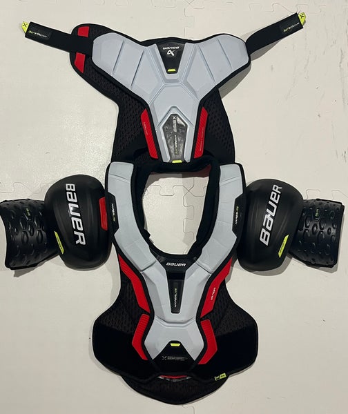 Intermediate Medium Bauer Vapor Hyperlite Shoulder Pads (Used)