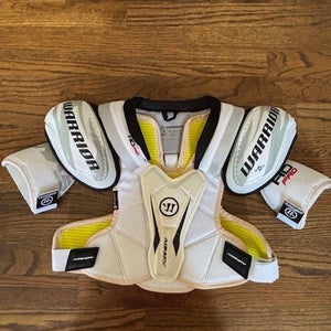 Men's Large/Extra Large Junior Warrior Dynasty HD Pro Shoulder Pads (Used)