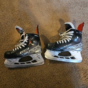 Bauer Vapor X3.7 Hockey Skates