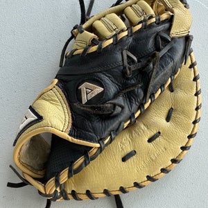 Akadema ASF454 First Base Baseball Mitt 12.5" (Used)