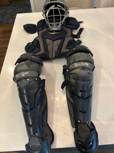 All Star System 7 Axis Catcher's Set (Used)