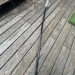 Complete Maverick lacrosse stick Tank 2.0 Head Strung And Charger Shaft