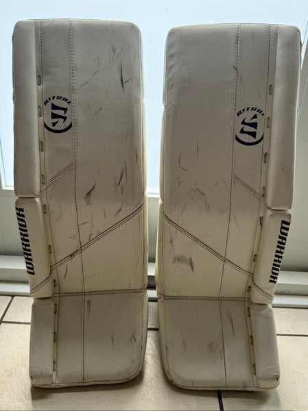 26" Warrior Ritual G5 Goalie Leg Pads (Used)