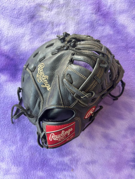 Black Rawlings Renegade RH First Base Baseball Glove 11.5" (Used)