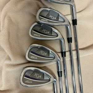 Junior Titech X G4 Right Handed Iron Set Junior Graphite Shaft (Used)