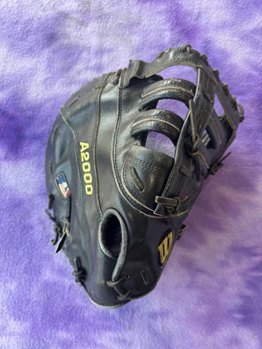 Black Wilson A2000 RH First Base Baseball Glove 13" (Used)