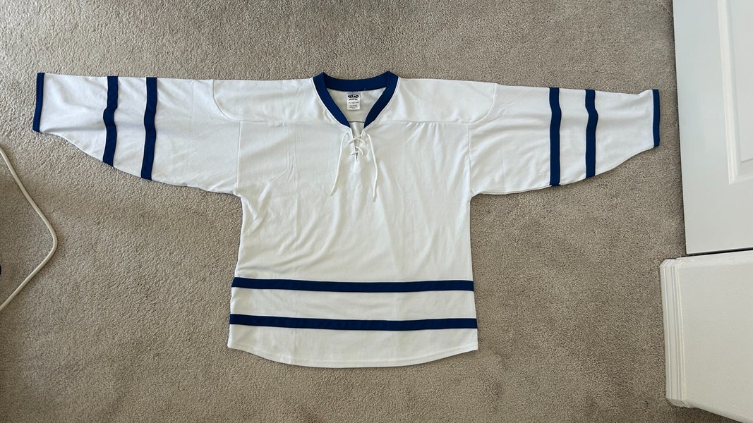 White Large Men's Athletic Knit Jersey (Used)