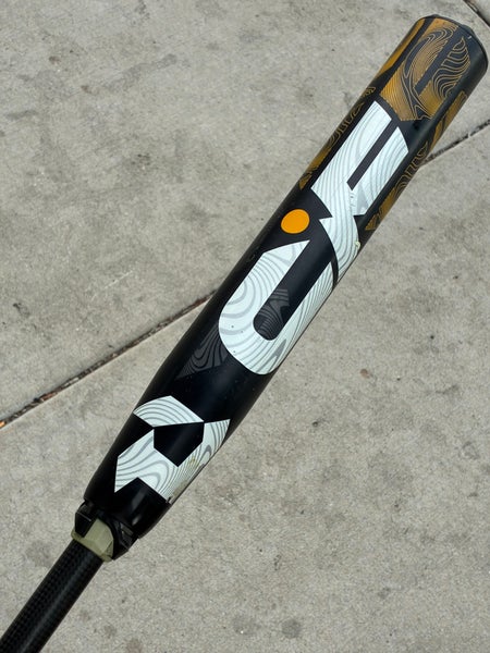 Black 2022 DeMarini CF Composite Bat (-10) Composite 21 oz 31" (Used)