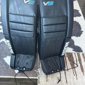 28" + 2 Vaughn Velocity V9 Goalie Leg Pads (Used)