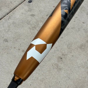 2022 DeMarini Zoa Composite Bat BBCOR Certified (-3) Composite 28 oz 31" (Used)